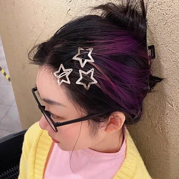 Chic Y2K Star Snap Hair Clips - Punk Silver Metal Hairpins for All Occasions - Image 3